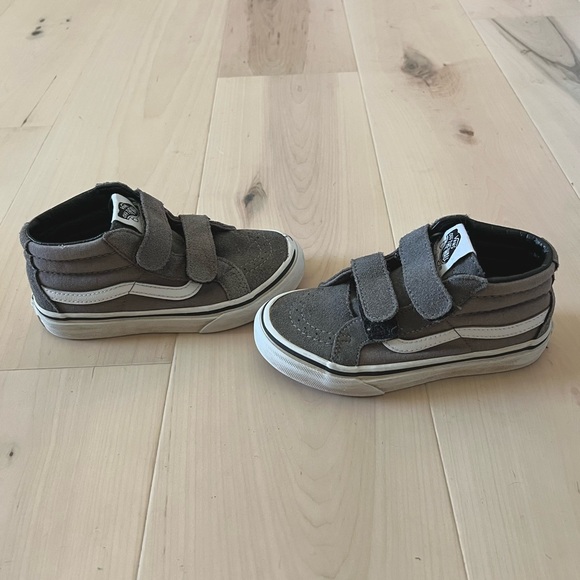 Vans Kids Gray High-Top Sneakers - Picture 6 of 11